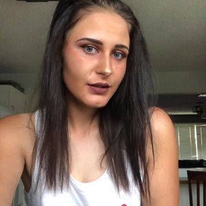 Meet your Posher, Bret